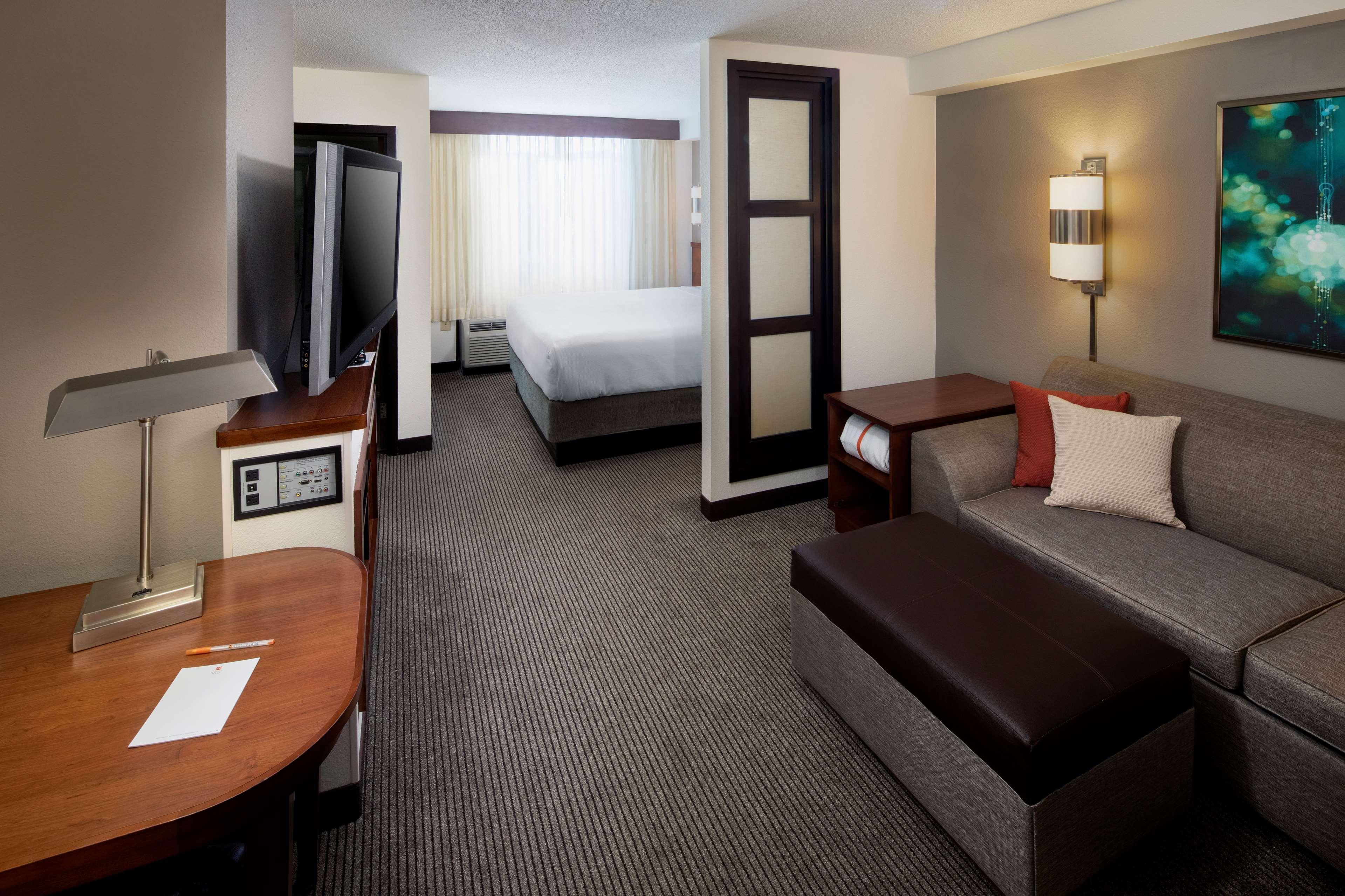 Hyatt Place Topeka Eksteriør billede