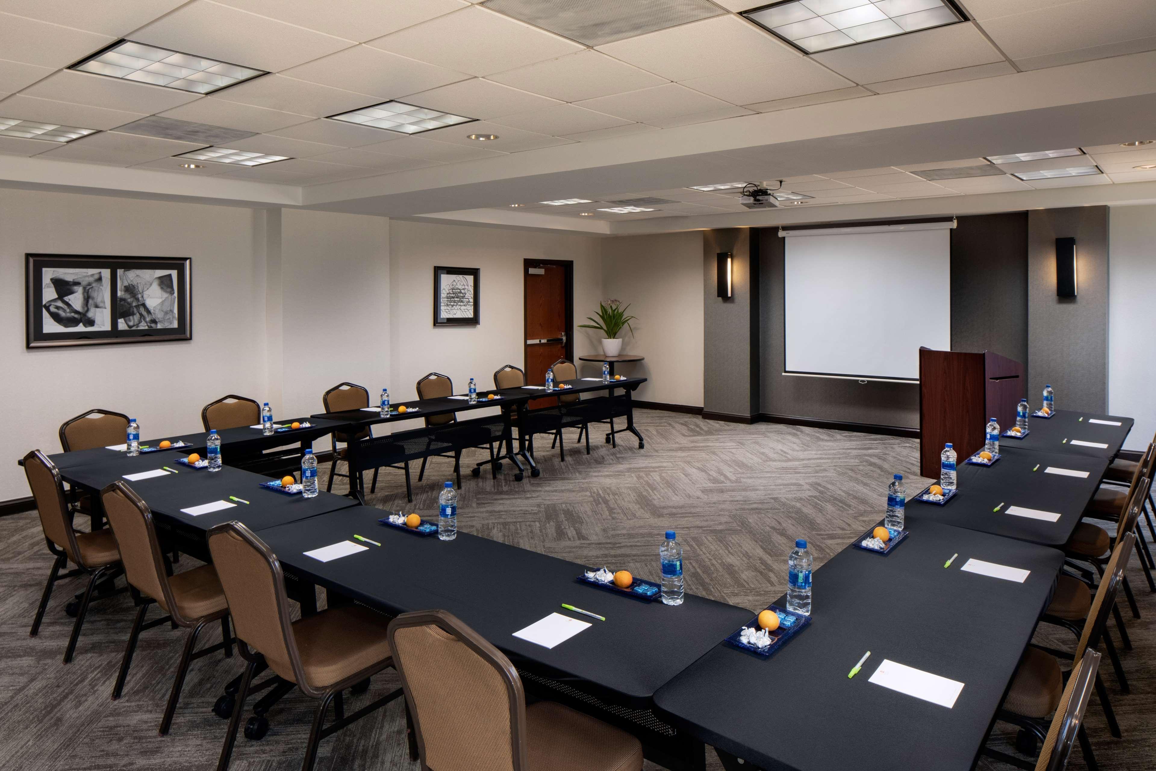 Hyatt Place Topeka Eksteriør billede